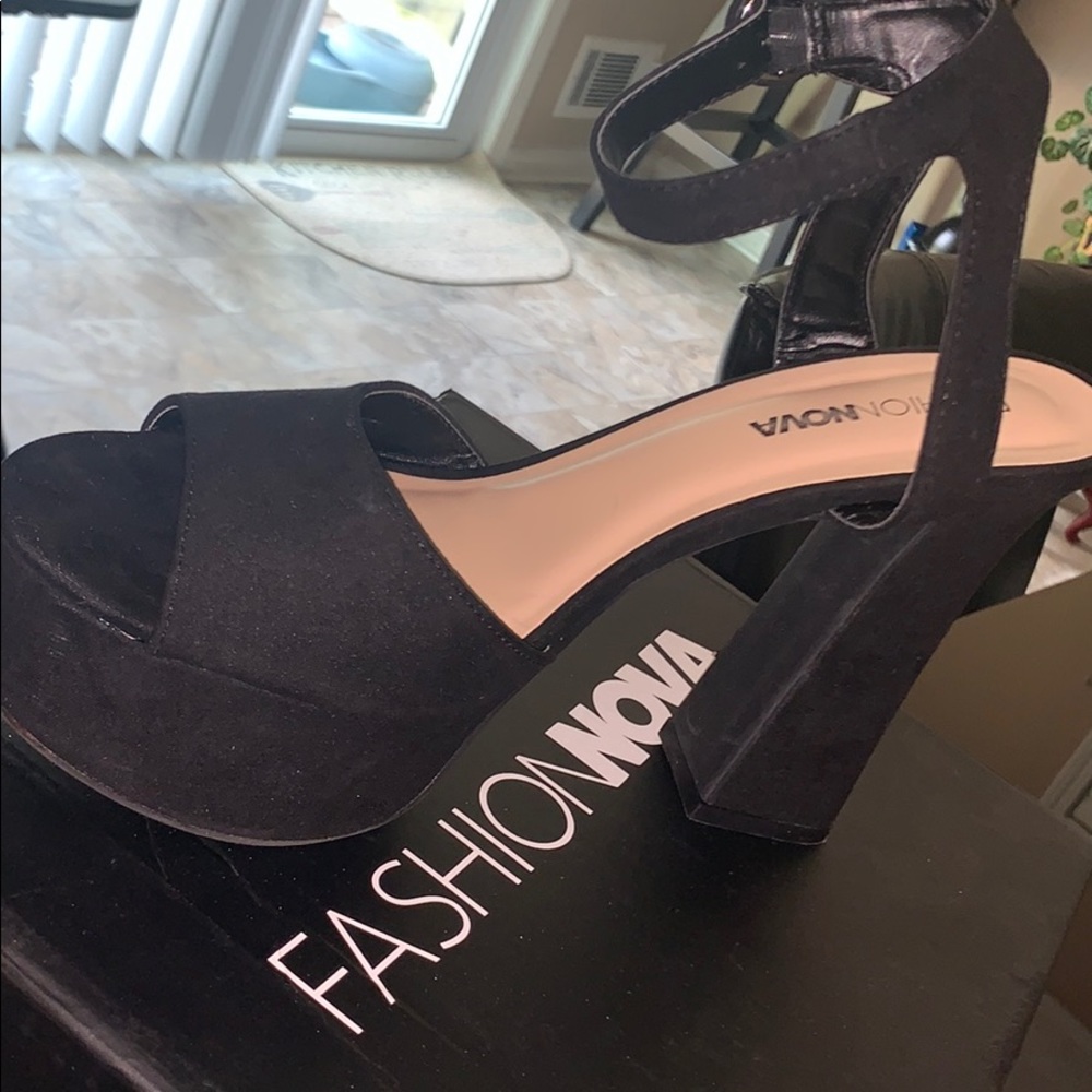 Black heel